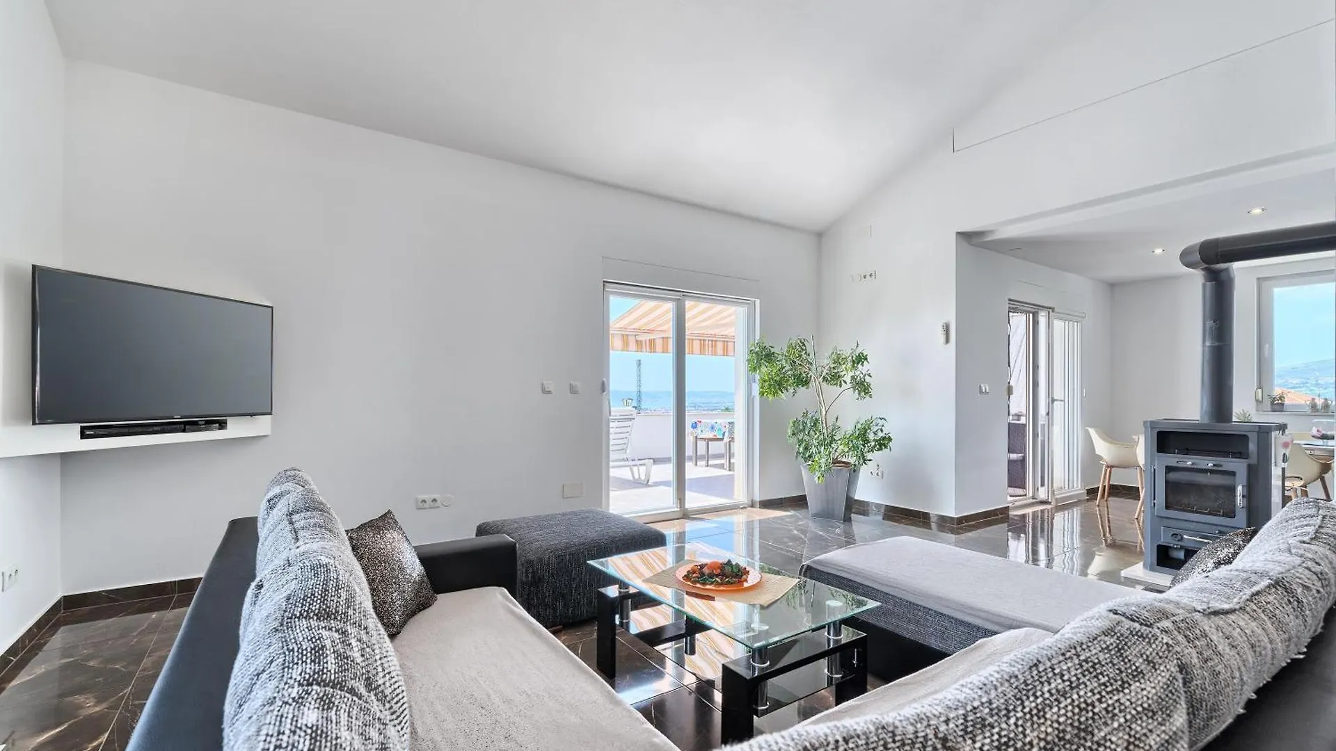 Holiday home Family Friendly House With A Swimming Pool Kastel Stari, Kastela - 22138 Villa